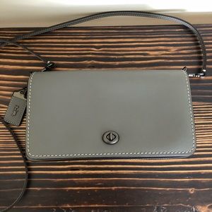🌸Coach Dinky Crossbody in Heather Grey🌸